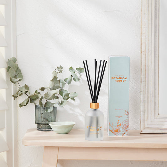 Botanical House Diffuser Freesia & Green Tea