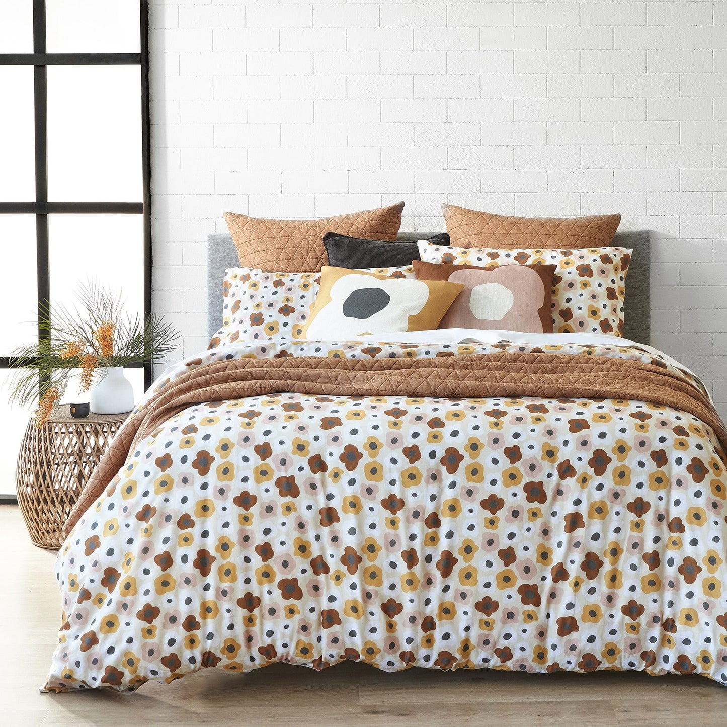 Alex Liddy Daisy Quilt Cover Double