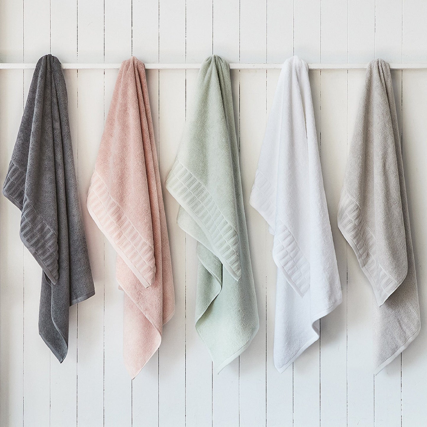 Alex Liddy Towel Range