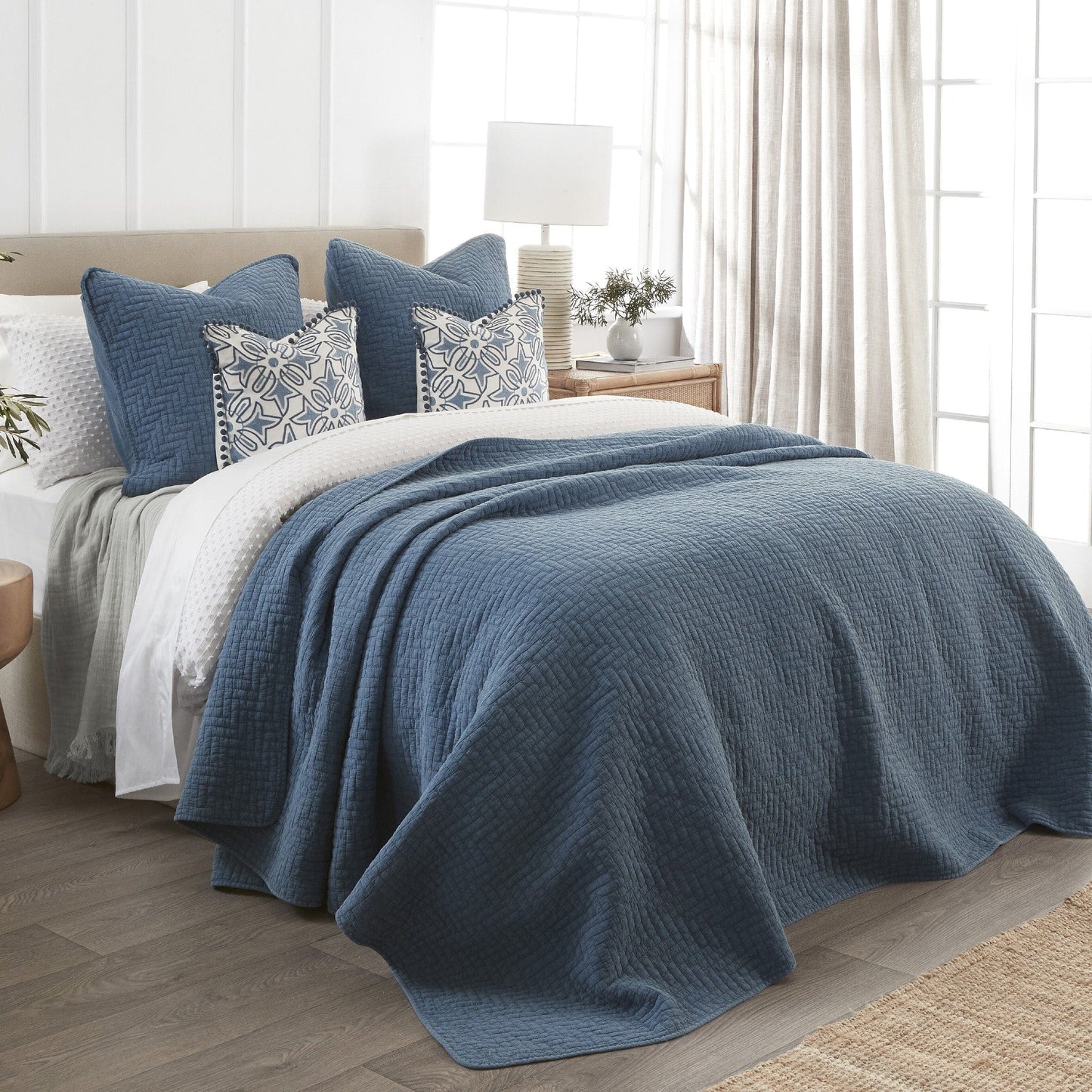 Home Beautiful Naya Coverlet Queen/King Blue