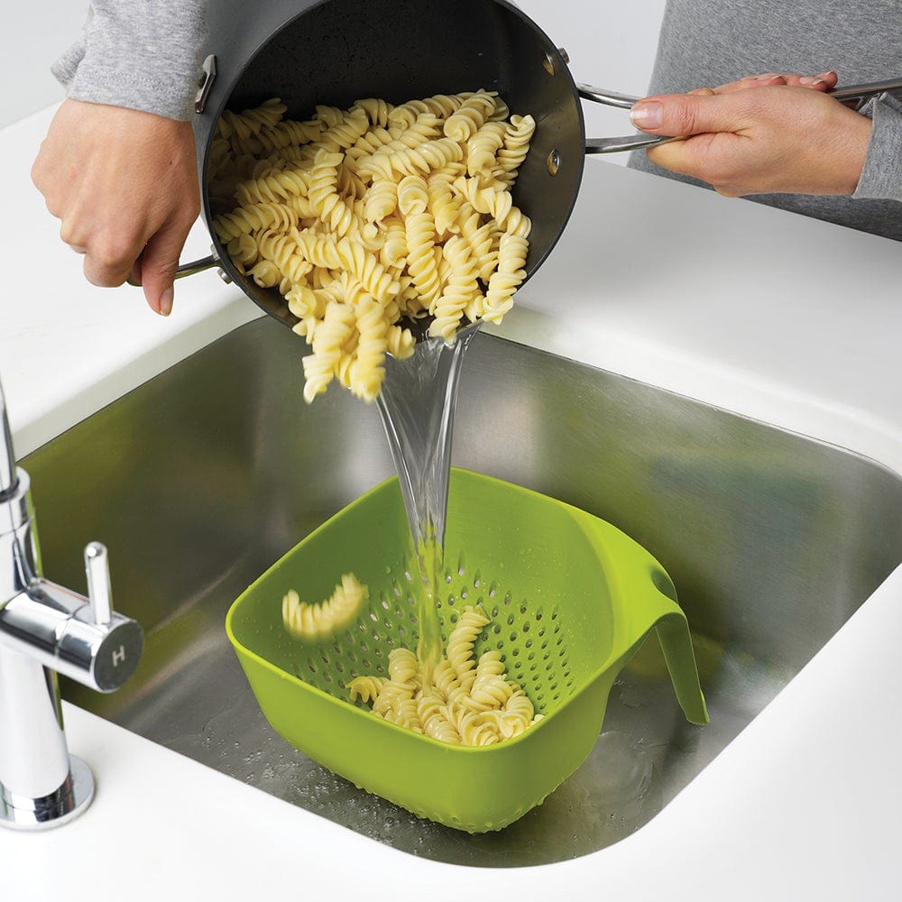 Joseph Joseph Square Colander with Handle Green